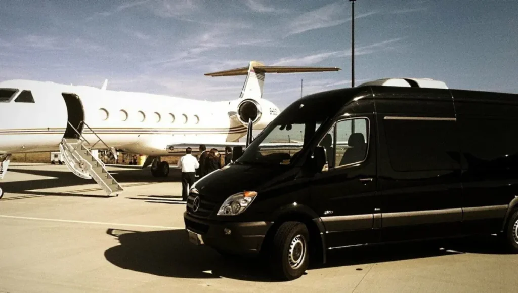 airport shuttle to downtown toronto​