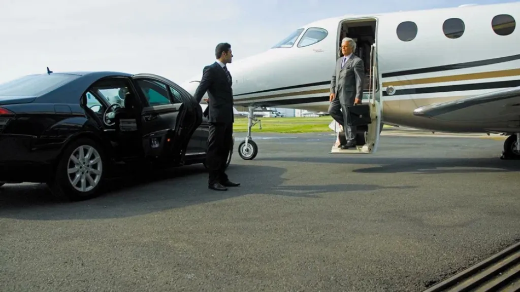 Airport Car Service Toronto - Toronto Airway Limousine